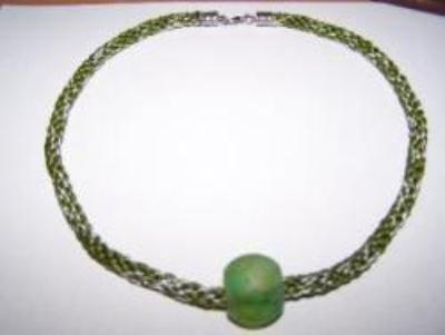 Satinband, Kumihimotechnik, grün, silber