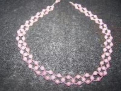 genähte rosa Wachsperlen,  